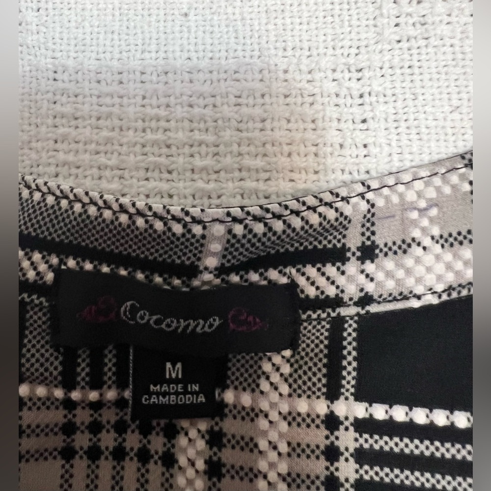 Cocomo Women's top - Picture 7 of 8